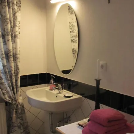 Appartement Hochwertiges Im Romantischen Franken *