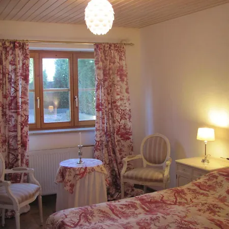 Apartment Hochwertiges Im Romantischen Franken *